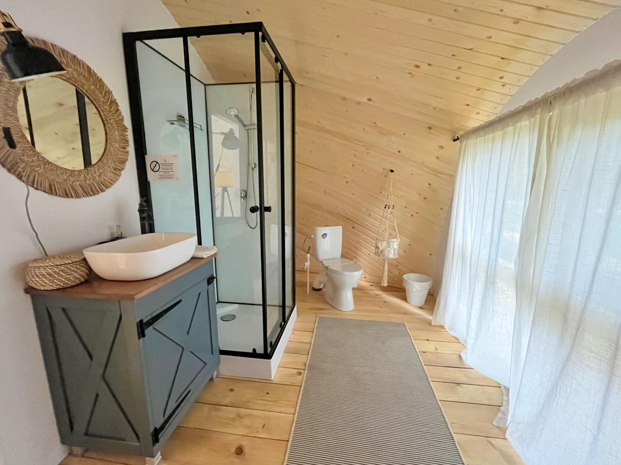 Luxury tent Alunis Glamping Alunis (Buzau)
